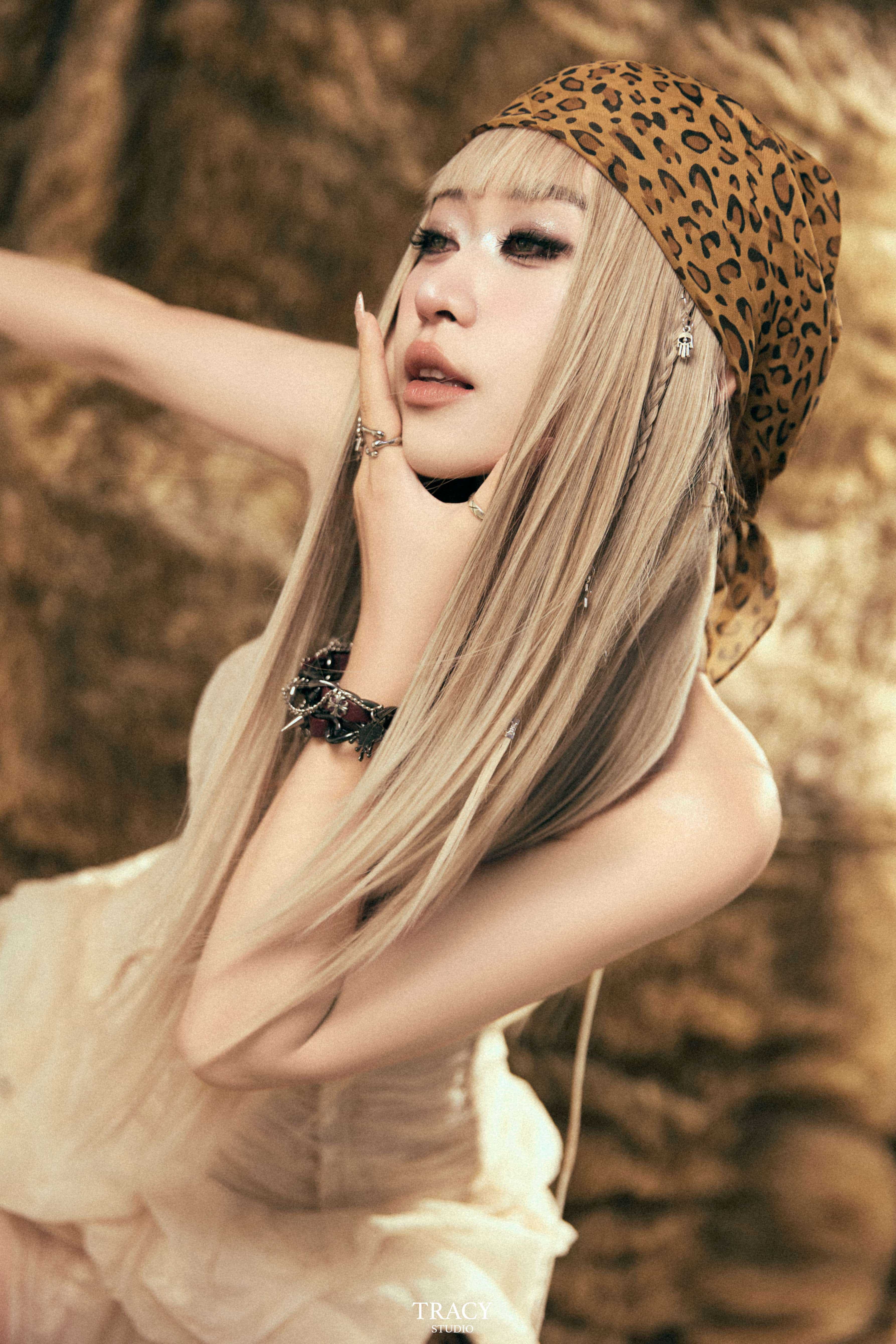 frontend/img/gallery/concept-cool-ngau-slay/tracy-studio-chup-concept-slay-moca (8).jpg